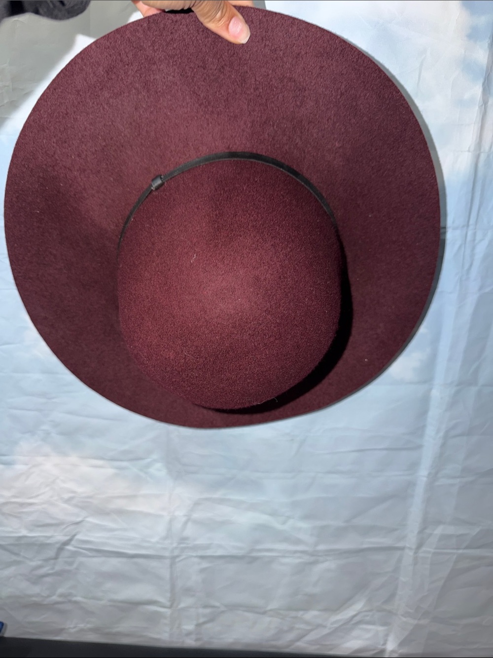 Classic Wide-Brim Felt Hat - Burgundy